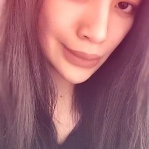 Meet your Posher, Jenina